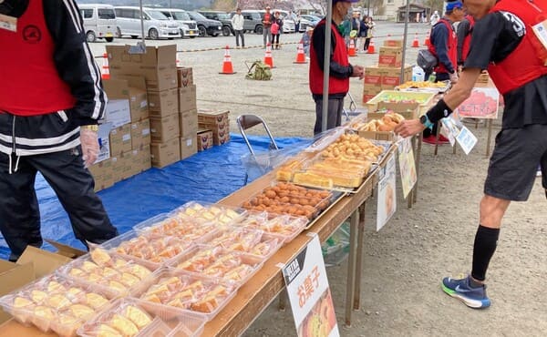 大石公園13km地点のエイド